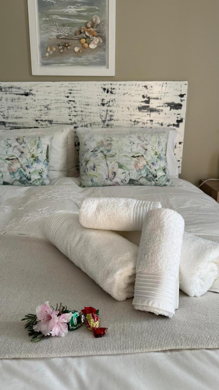 Plett57 - Self Catering - Room No2 Plettenberg Bay Extérieur photo